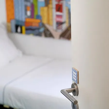 Ph In Chiado Hostel
