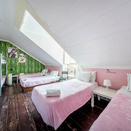 Hostel Ph In Chiado